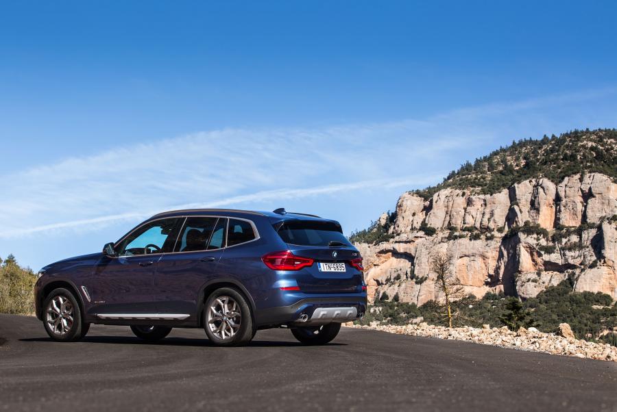  BMW X3 xDrive20d xLine (G01) 2017 года  (WW) (фото 24 из 40)